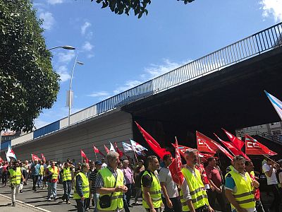 17-07-20 FolgaMetalManifaCorunha26.jpeg